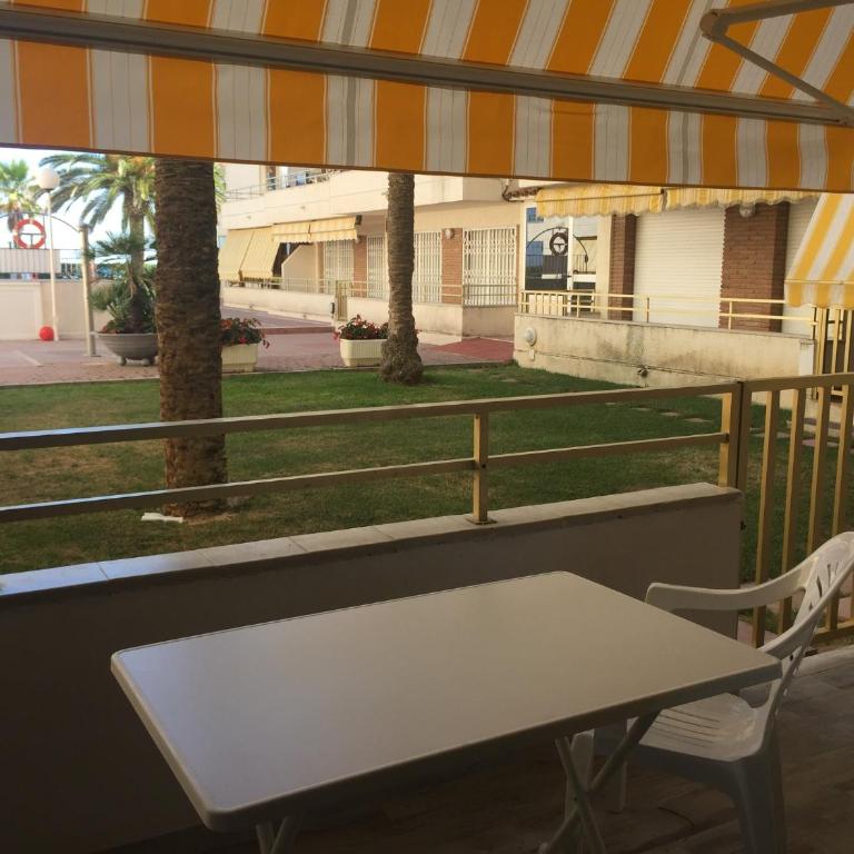 Apartaments Colibri - Apartment with Sea View - 21