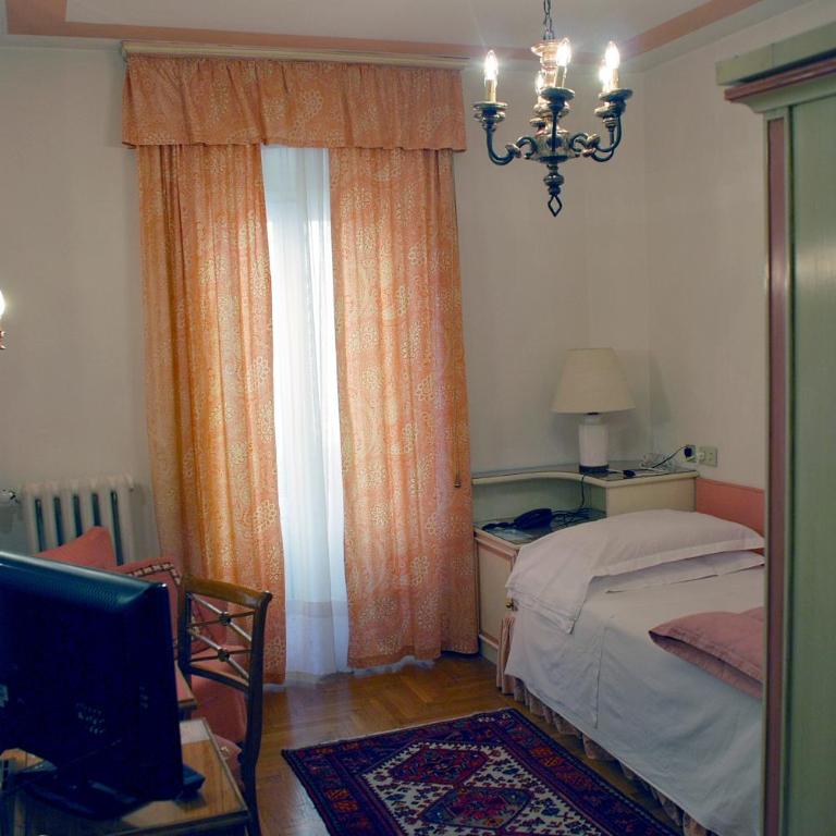 Hotel De La Poste - Camera Singola - 4