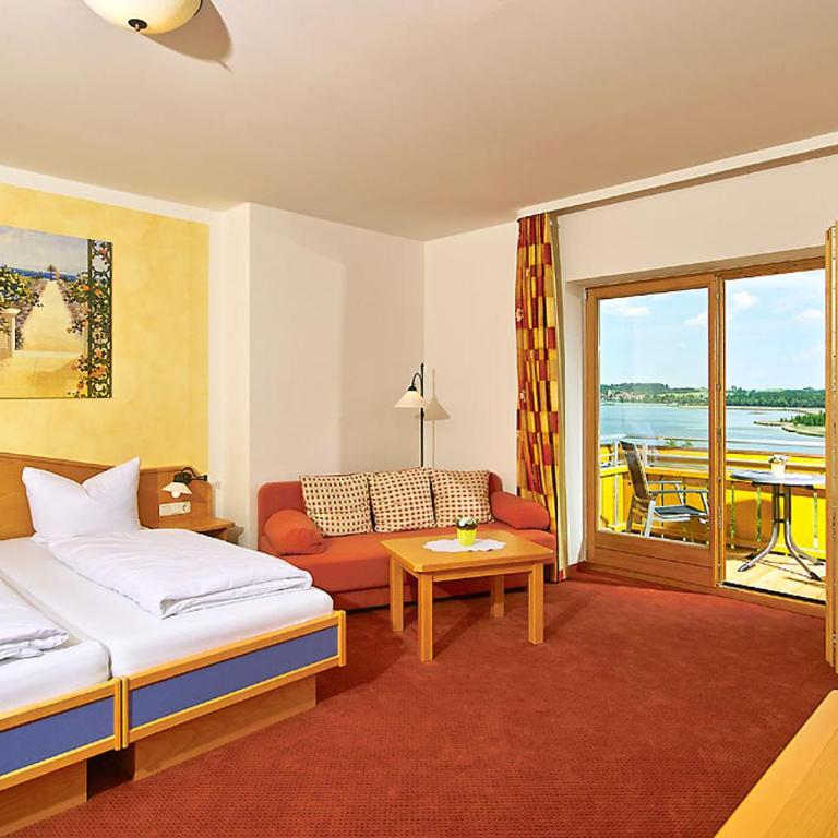 Landhotel Wiesbauer - Deluxe Doppelzimmer mit Balkon - 3