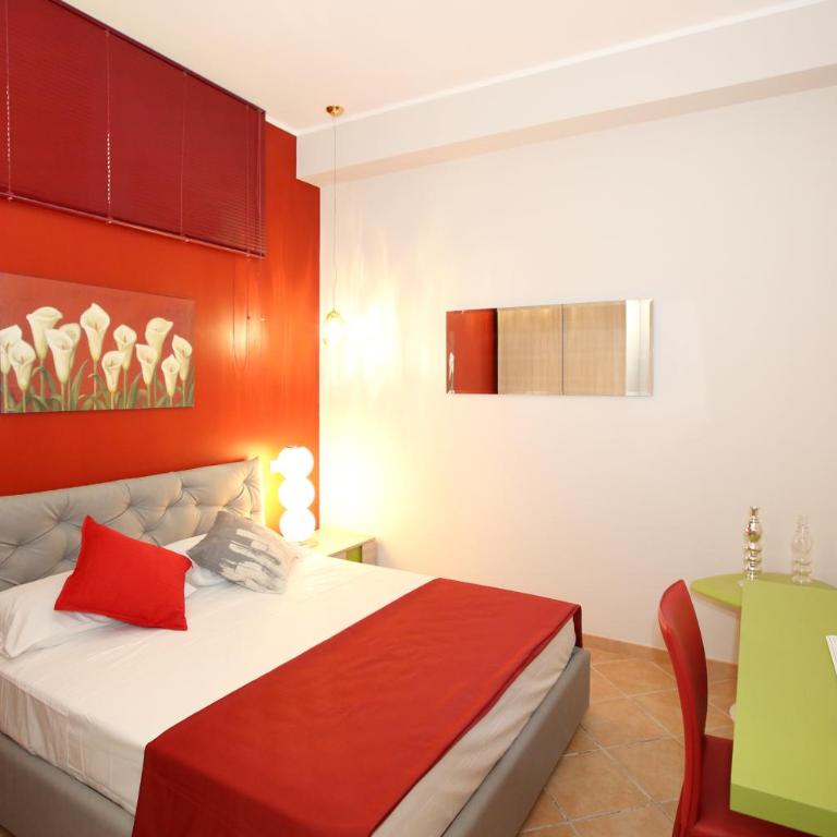 Charme Rooms - Camera Matrimoniale con Bagno Privato - 6