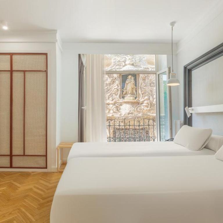 SH Ingles Boutique Hotel - Double Room with Palace views - 3