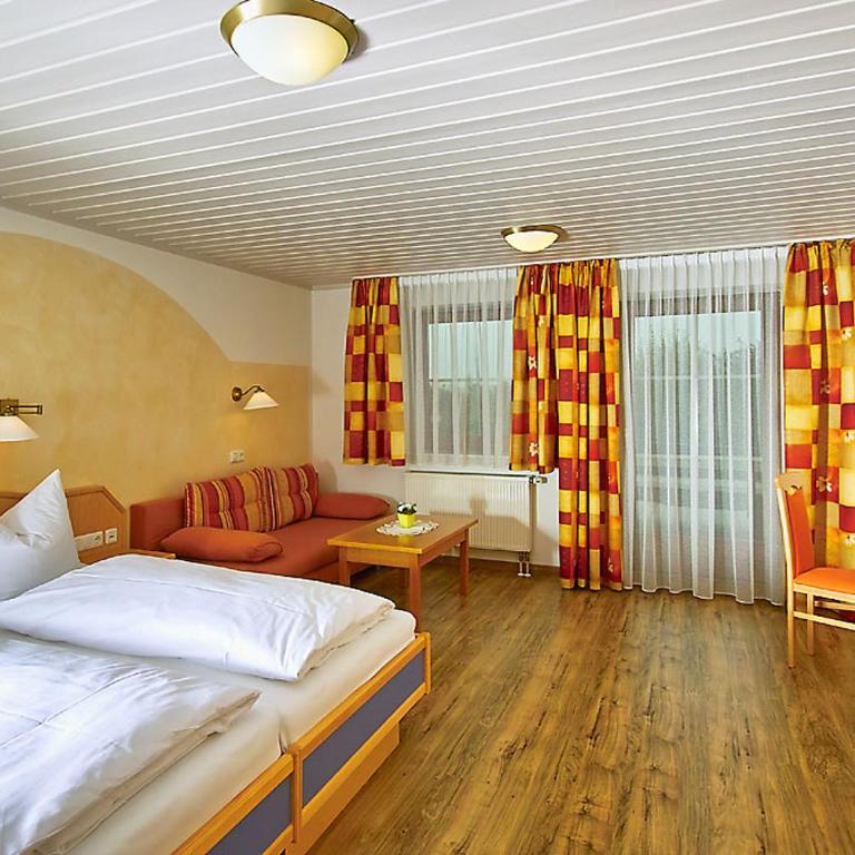 Landhotel Wiesbauer - Doppelzimmer - barrierefrei - 4