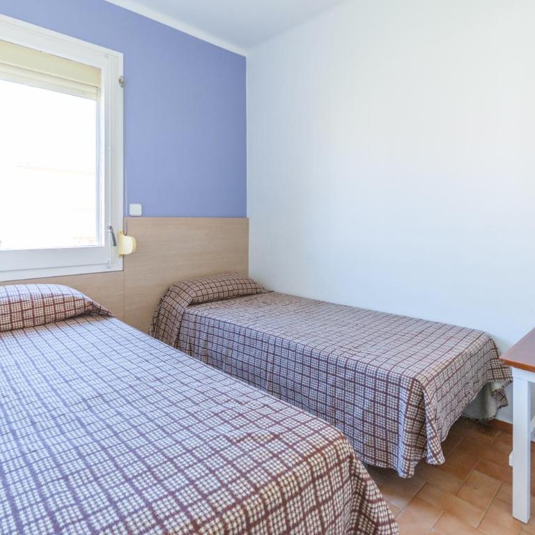 Apartaments Fincasol - Two-Bedroom Apartment with Terrace - 11