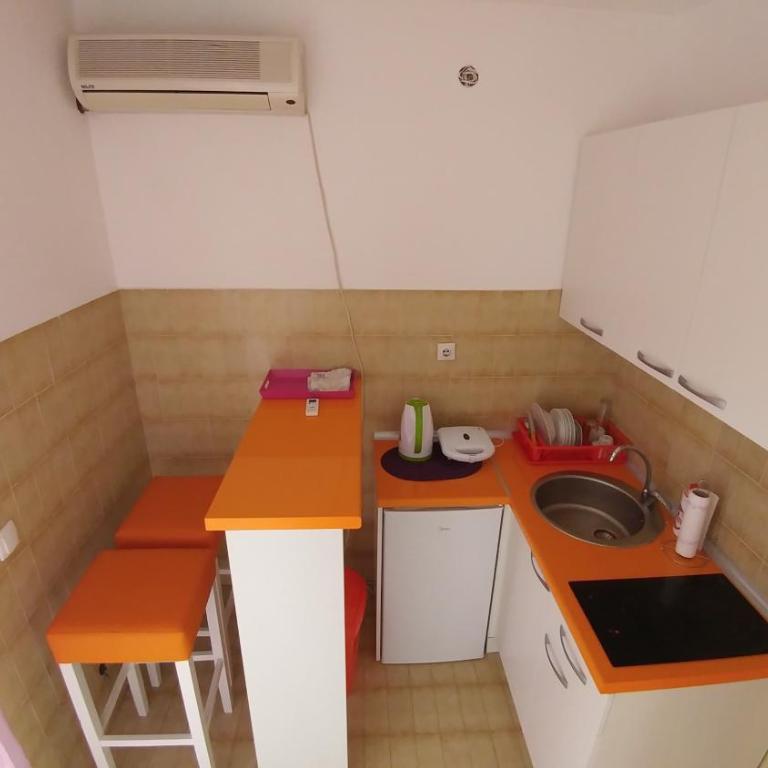 Apartman Bećir - Studio s Pogledom na Vrt - 14