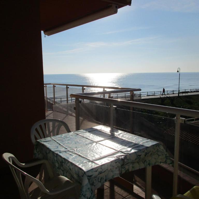 Artit C 1 - Apartment with Sea View - 5