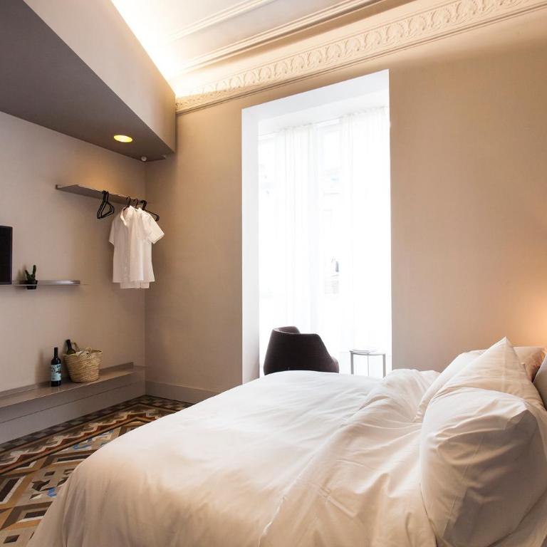 DestinationBCN - Universitat Rooms - Queen Room, Inner courtyard view (II) - 4