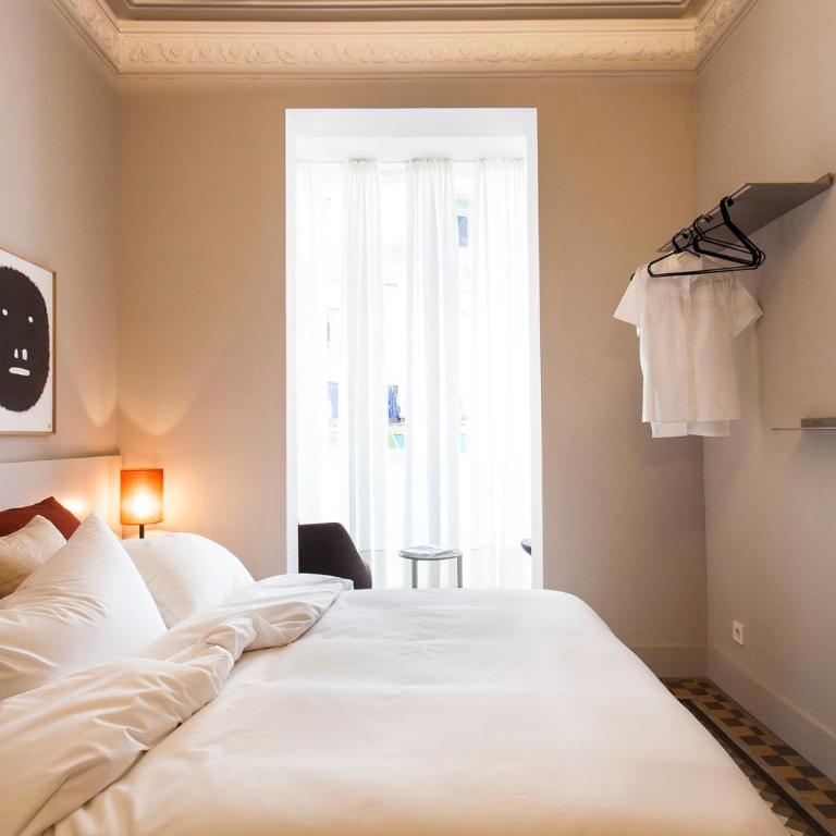 DestinationBCN - Universitat Rooms - Queen Room, Inner courtyard view (I) - 9
