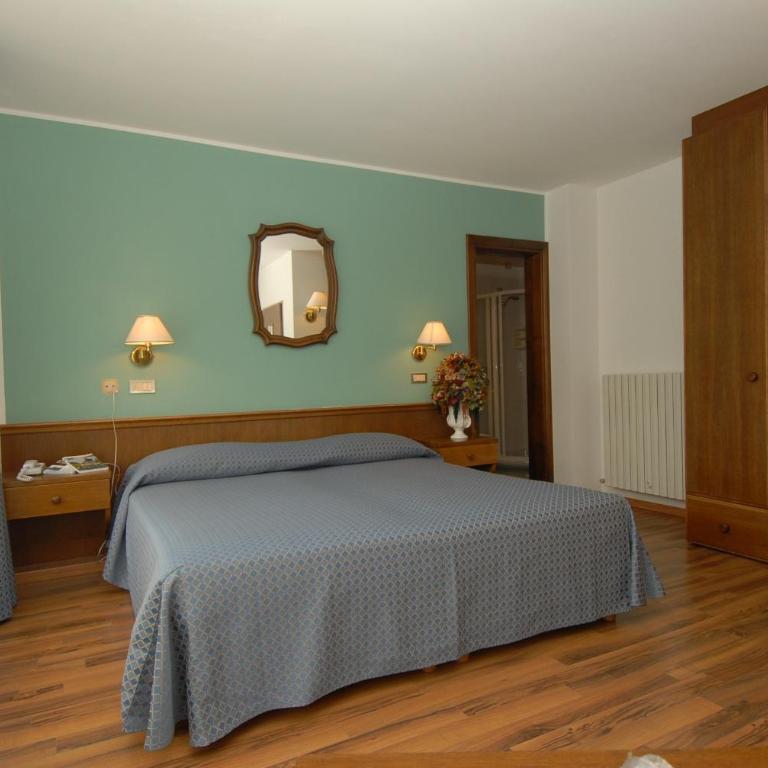 Hotel Baita Clementi - Camera Classic Matrimoniale/Doppia con Letti Singoli - 3