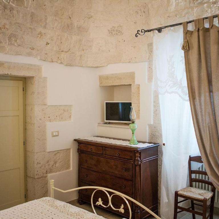 Il Carpino - Casa Trullo con 2 Camere da Letto - 21