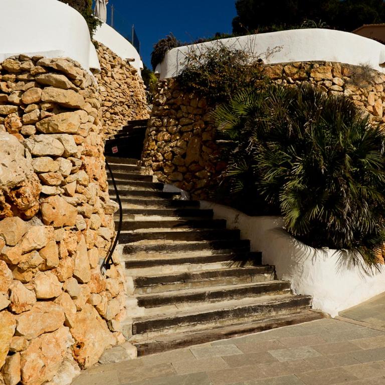 Moraira Beach Rental - Three-Bedroom House - 4