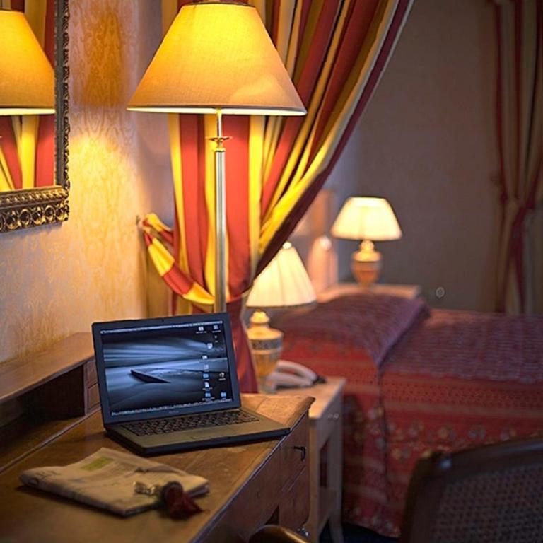 Hotel Orologio - Camera Comfort Matrimoniale/Doppia con Letti Singoli - 9