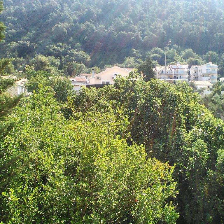 Guesthouse Mixe - Quadruple Room with Balcony - 14