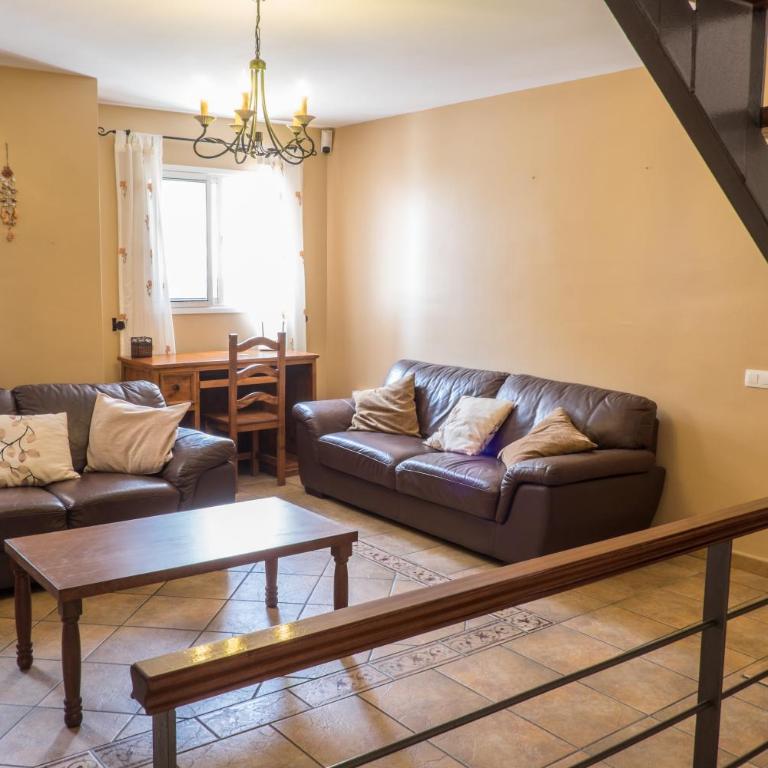 AMAZING DUPLEX 3 bedrooms GOOD WIFI with terrace & BBQ - Apartamento de 3 dormitorios - 4
