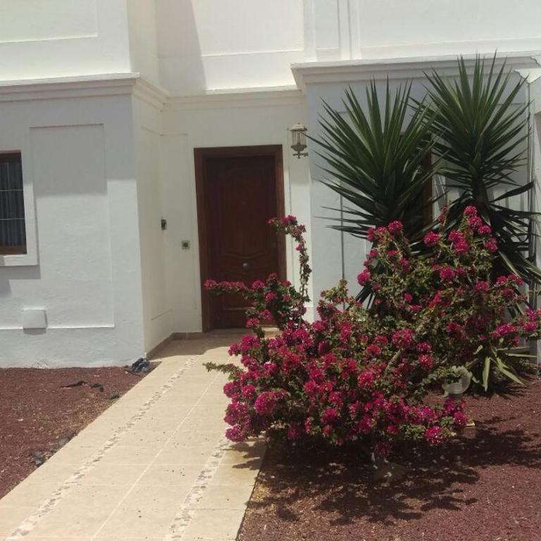 Villa Papagayo - Four-Bedroom House - 4