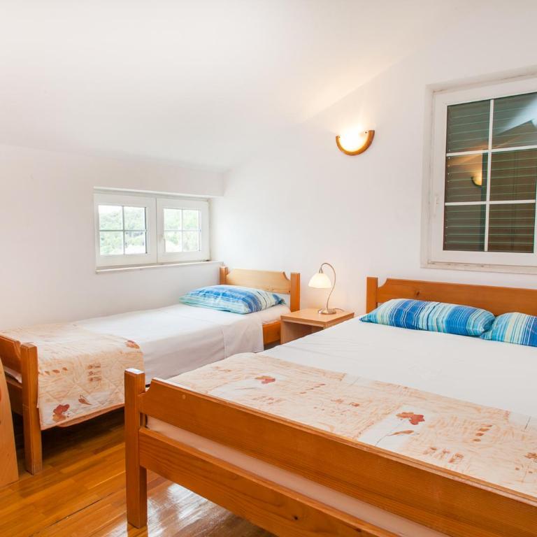 Apartments Krš Medinski - One-Bedroom Apartment with Terrace and Sea View - Attic - 5