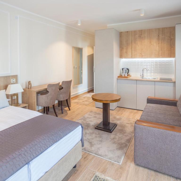 Zlatibor Hills - Studio with Pool View - 7