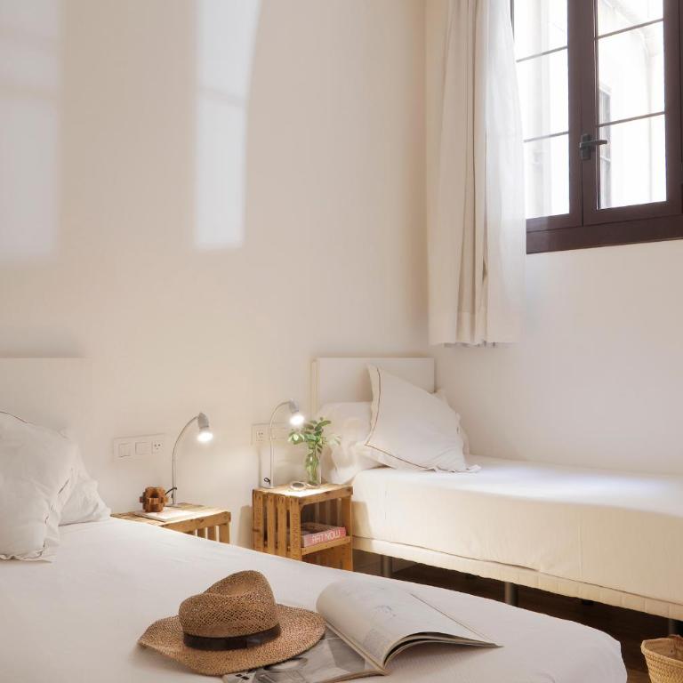 Som Nit Born - Standard Twin Room - 15