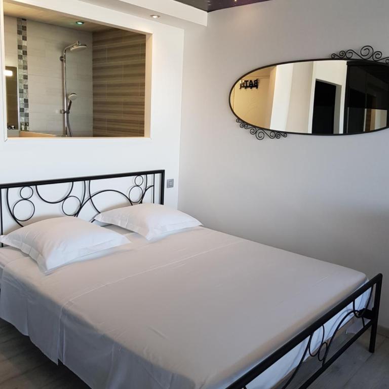 Studio Naturiste "AZUR" Héliopolis C 64 - Apartamento con vistas al mar - 9
