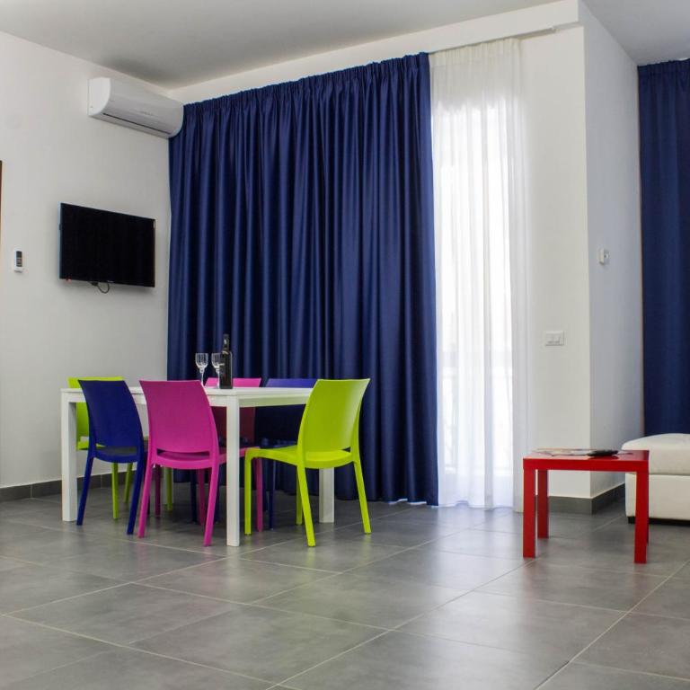 Residence Palazzo dei Delfini by RECEPTIO - Two-Bedroom Apartment - 16