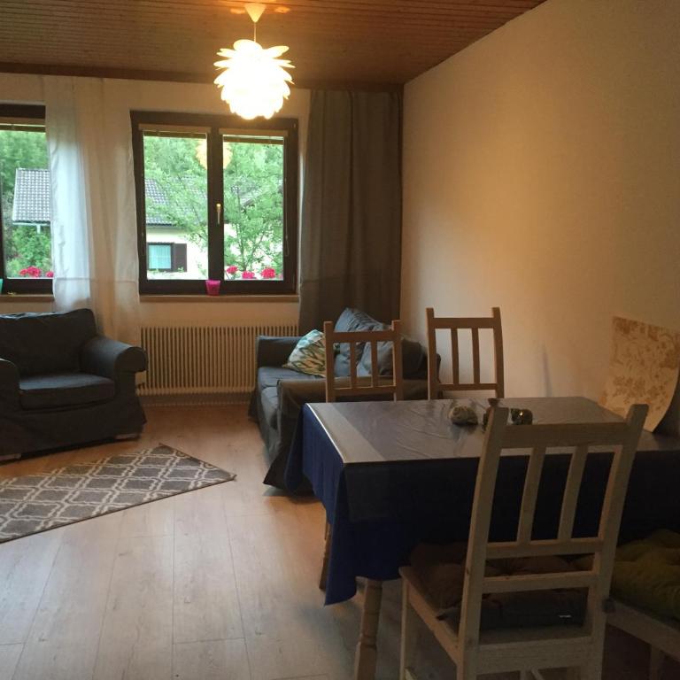 Schönes Wohnen am Sonnenhang - Ferienhaus - 35