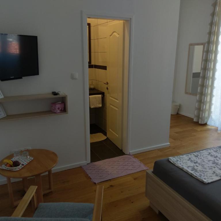 Aurelia Rooms - Double Room - 3