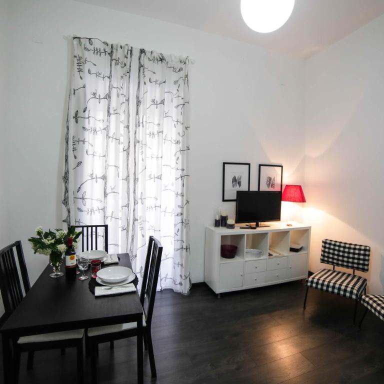 Amazing Politeama House - Appartamento con 2 Camere da Letto e Balcone - 4