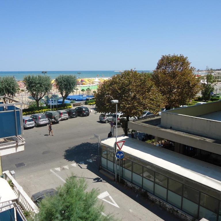 Hotel L&V - Camera Singola Standard con Vista Mare - 1