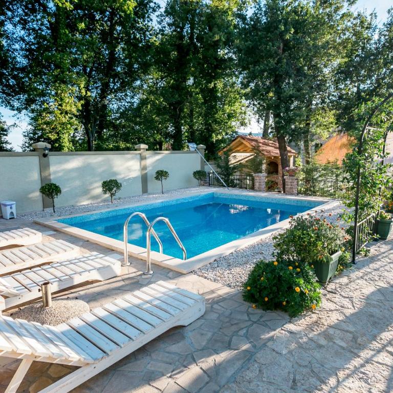 Villa Besha - Villa with Private Pool - 6