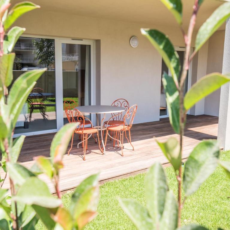 Le Balamina - Suite Familiale avec Jardin (1 Lit Double et 2 Lits Simples) - 5