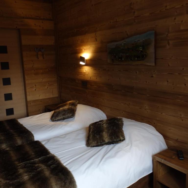 Hôtel Viallet - Chambre Deluxe - 2