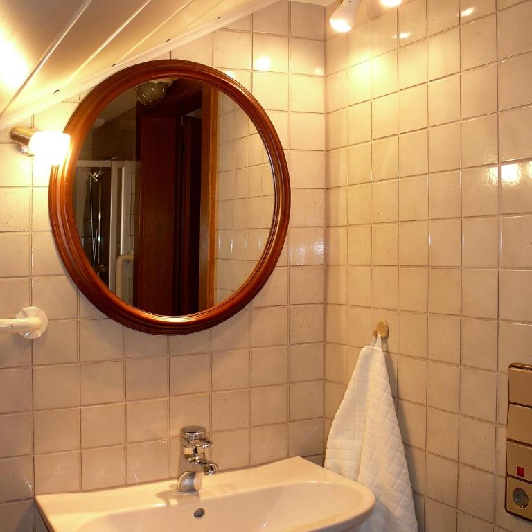 Ferienwohnung Eichler - Apartment mit Balkon - 19