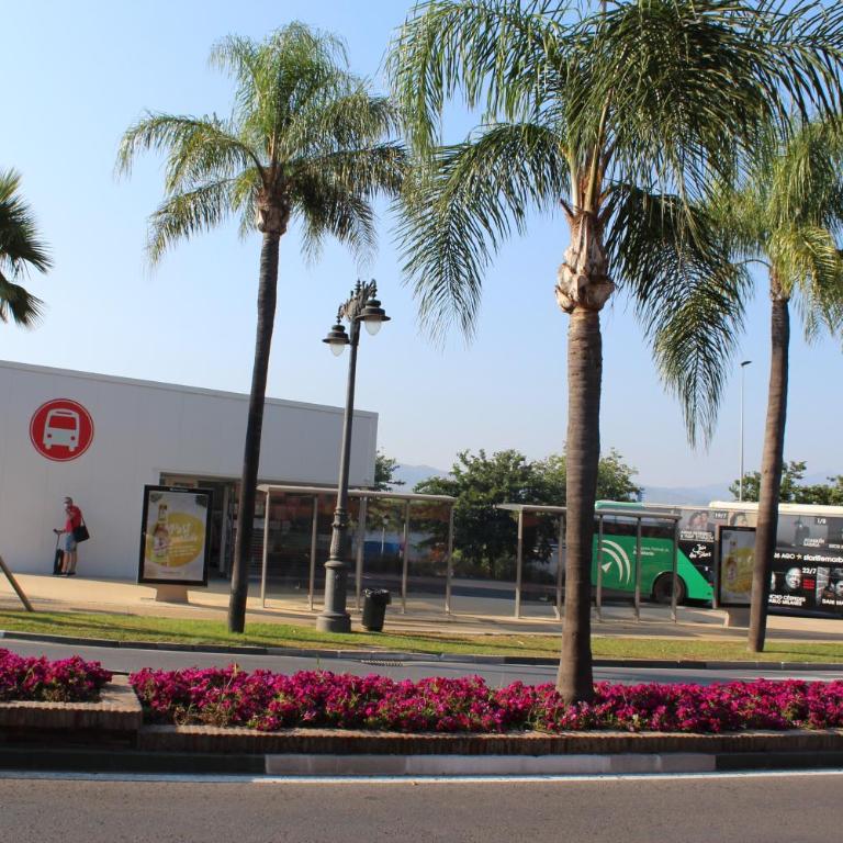Alcazaba Beach Apartment 3302 - Apartamento - 61
