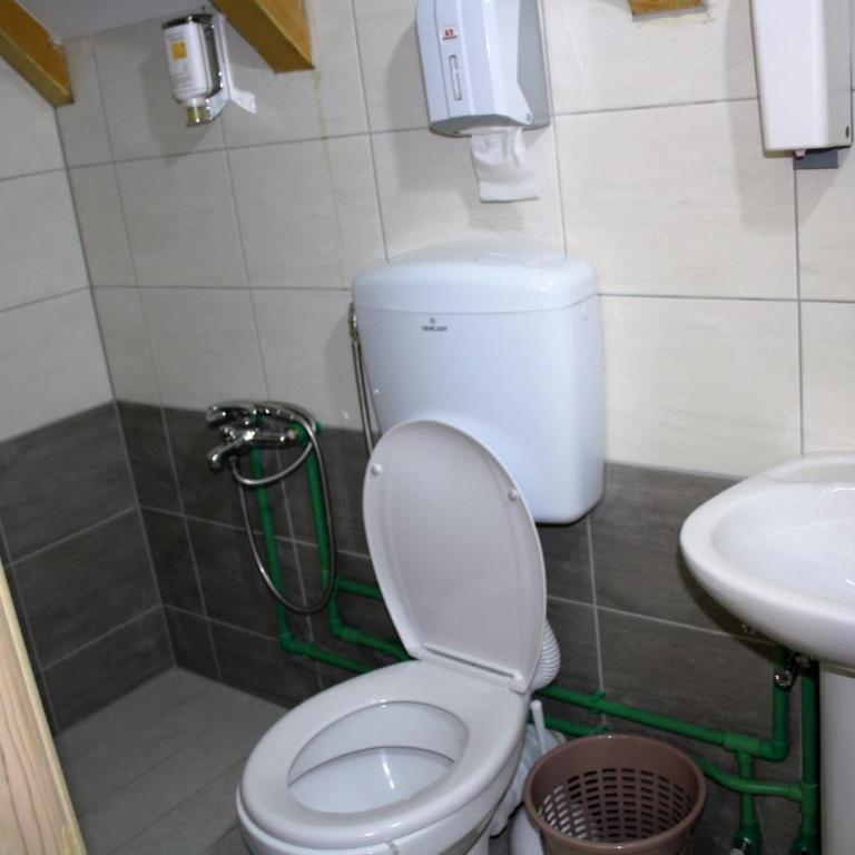 Apartmani i Restoran Sljeme - Classic Twin Room - 1