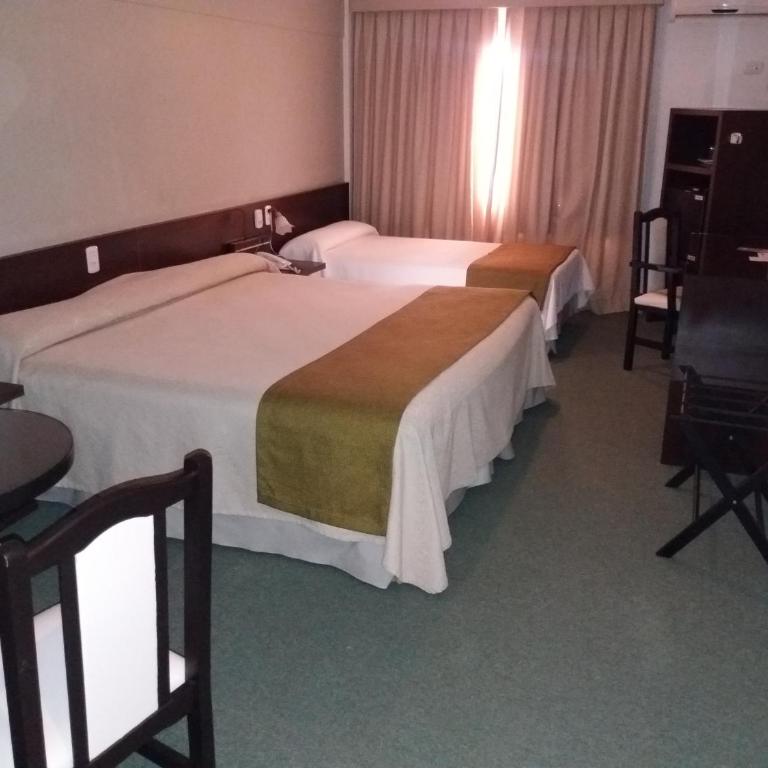 Hotel Cuatro Plazas - Superior King or Twin Room - 1