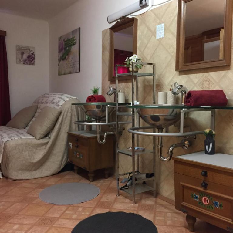 Gasthaus Luggwirt - Doppelzimmer mit Gemeinschaftsbad - 3