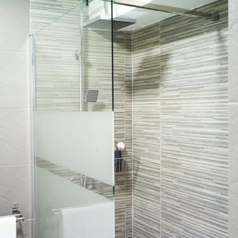 El Patio de San Nicolas - Habitación Doble con baño privado externo - 7