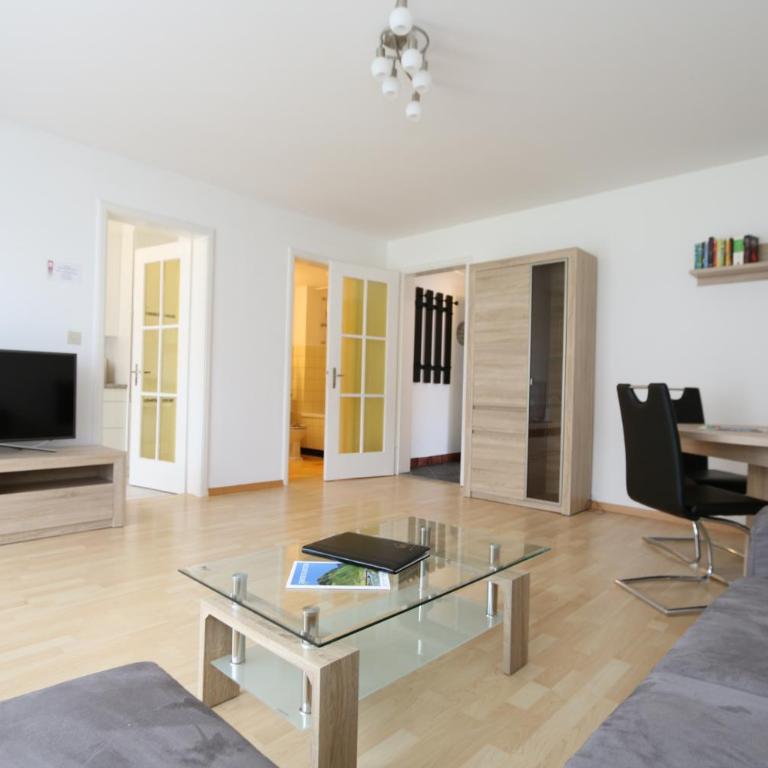 Apartment Bünda - Apartment mit 1 Schlafzimmer und Wohnzimmer - 4