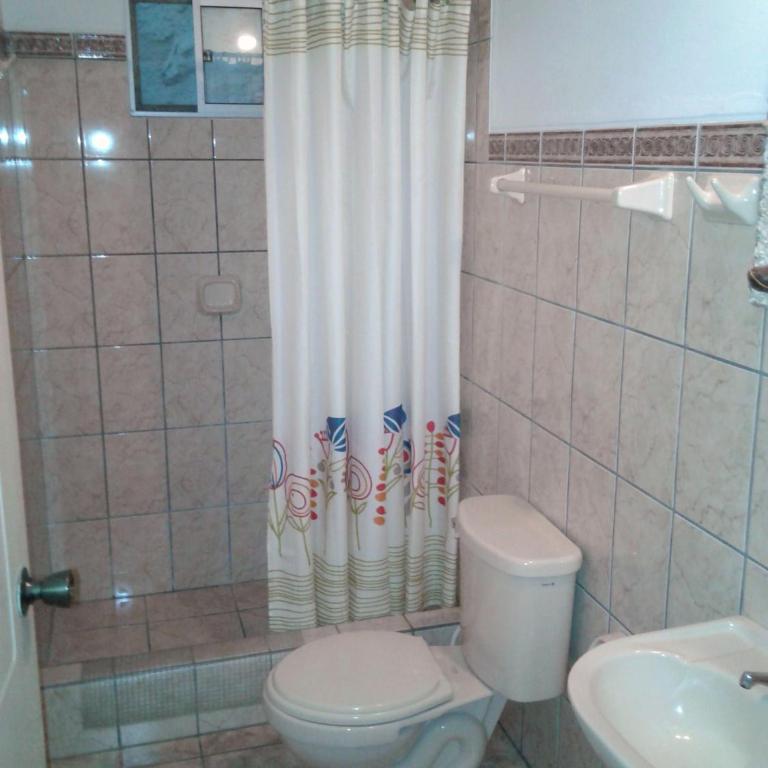 La Perla - Quadruple Room with Private Bathroom - 4