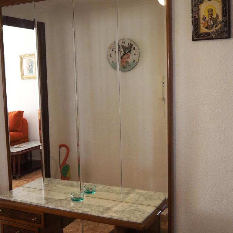 Casa de Maria - Three-Bedroom Apartment with Balcony - 32