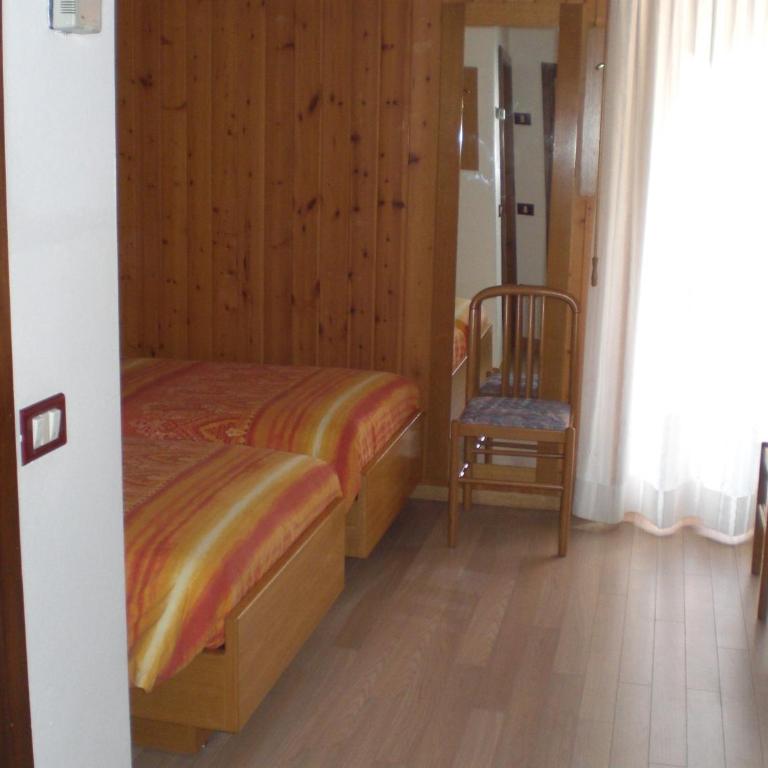 Hotel Edelweiss - Camera Tripla - 2