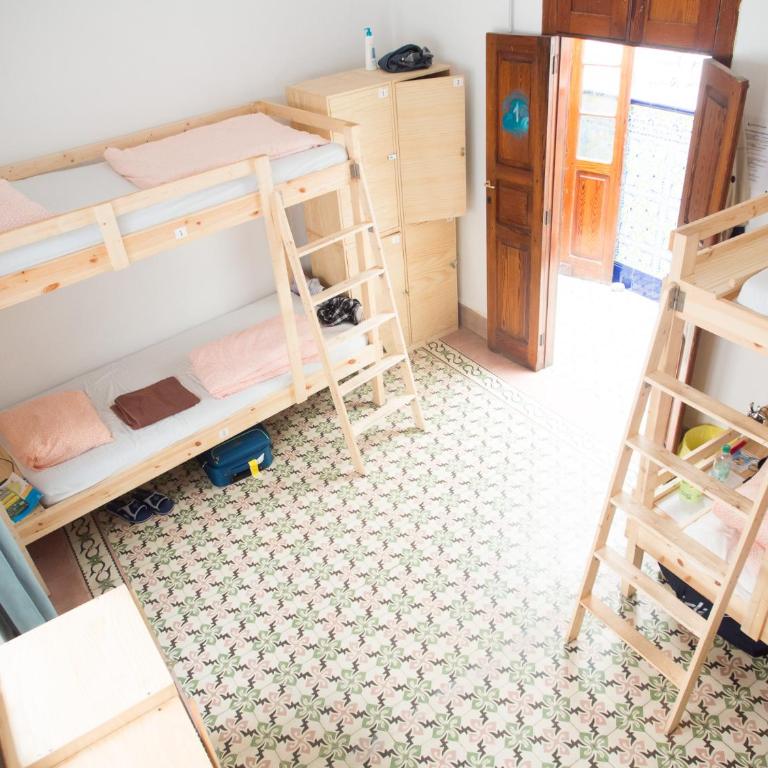 Lua Lua Hostel Las Palmas - Cama en habitación compartida mixta de 6 camas - 1