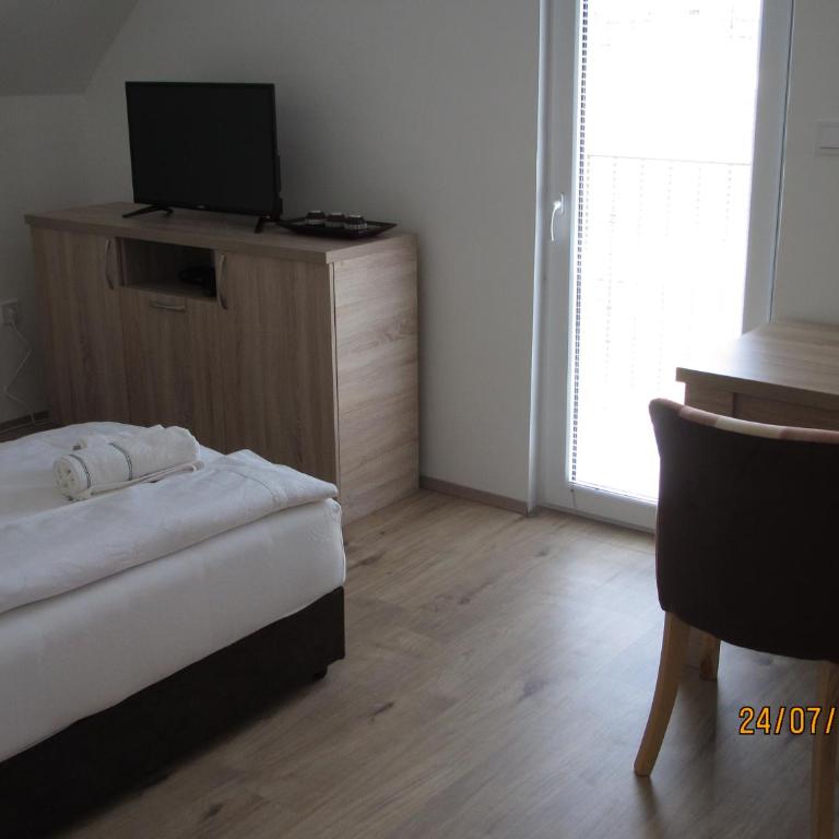 Guest House Baranin Pitomine - Studio with Twin Bed and Terrace - 6