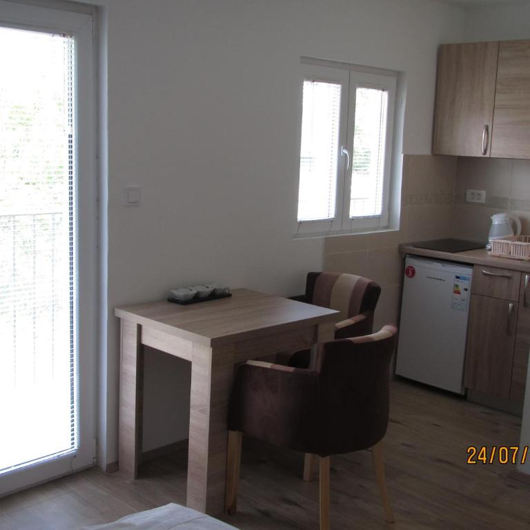 Guest House Baranin Pitomine - Studio with Twin Bed and Terrace - 8
