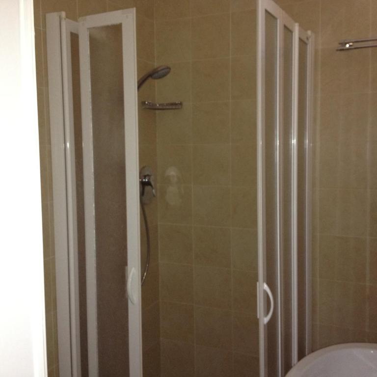 Hotel Trocadero - Doppel- oder Zweibettzimmer - 1