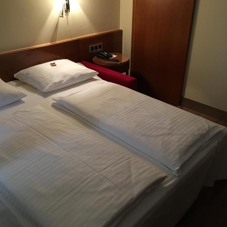 Dürer-Hotel - Habitación cuádruple - 1