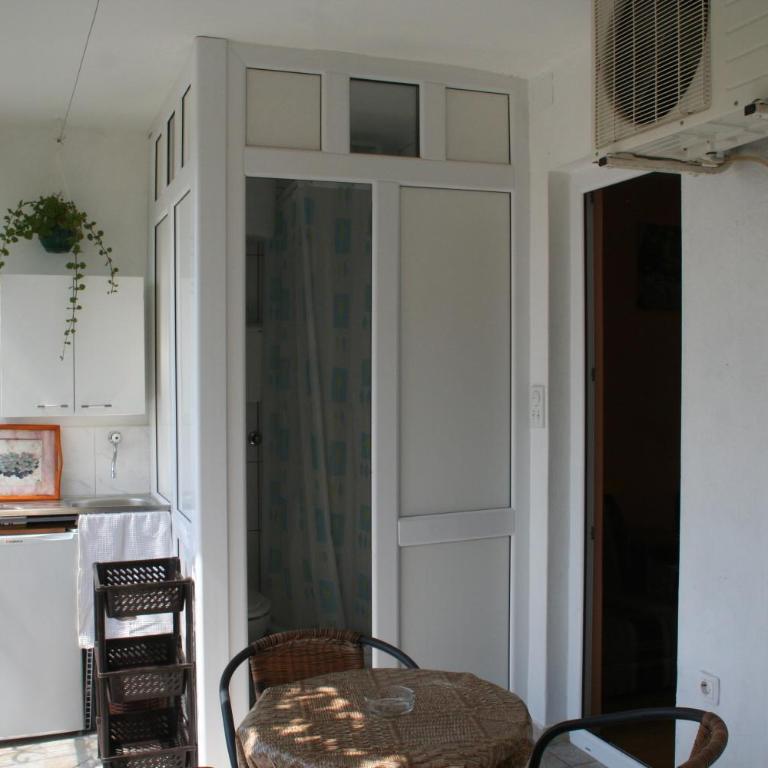 Apartments Radojević - Studio with Balcony - 4