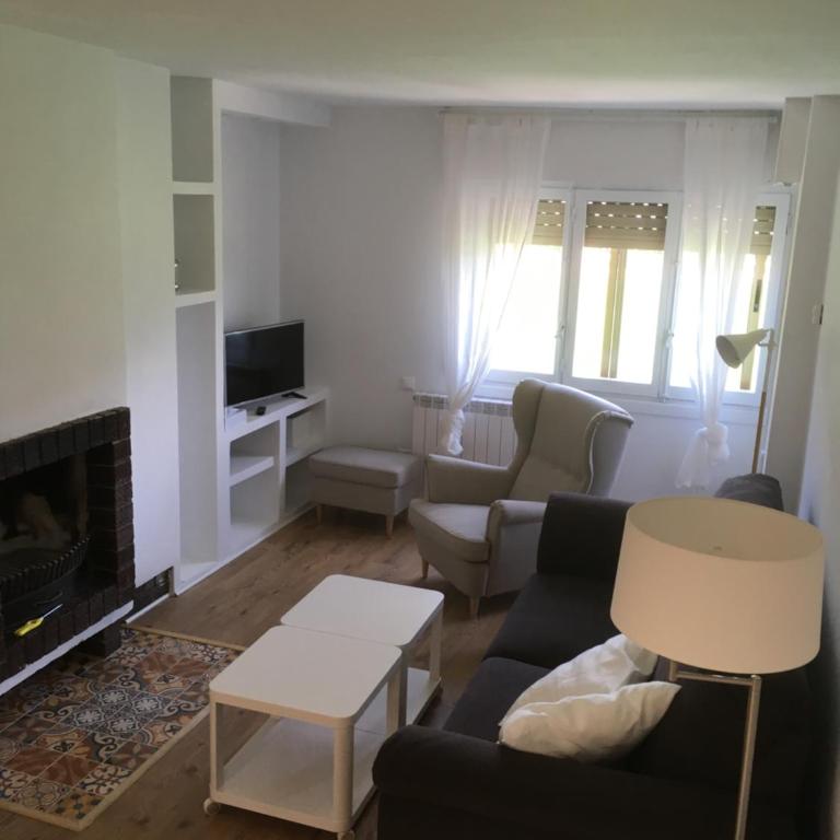 Ventana al Pirineo - Apartamento con vistas a las montañas - 2