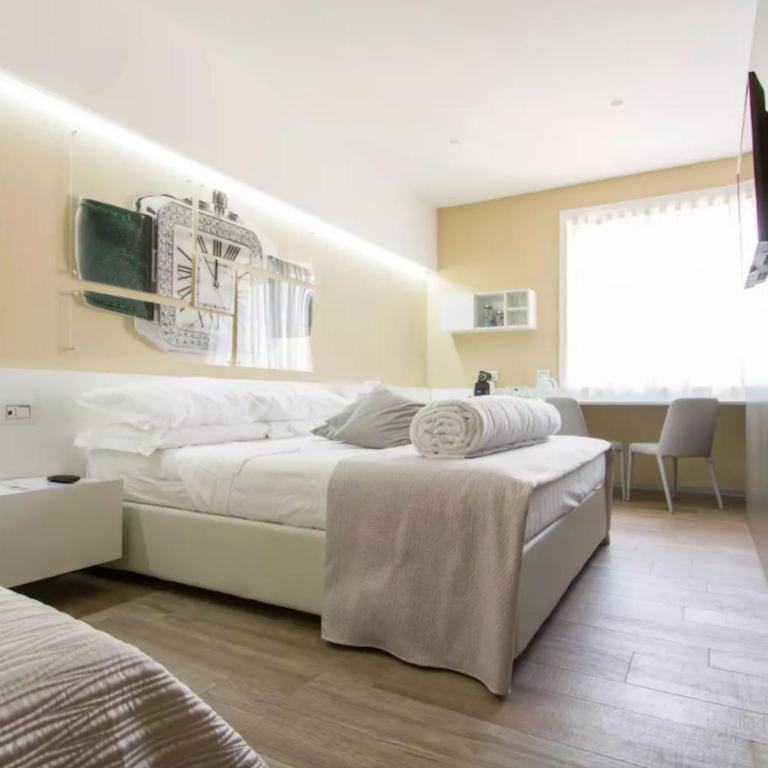 Ginevra Rooms - Camera Tripla Deluxe - 1