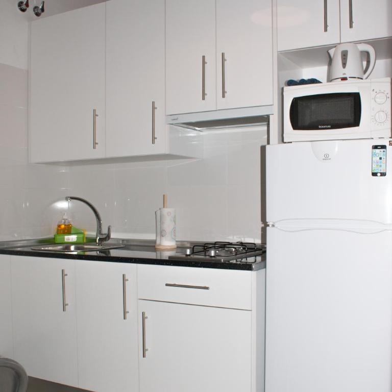 Apartamentos Fernando El Catolico - Loft - 18