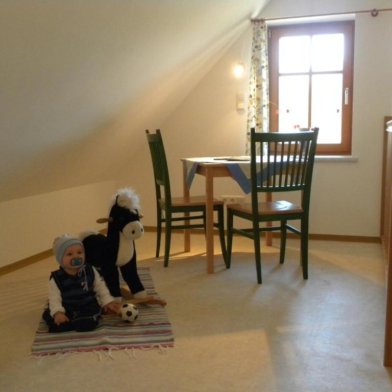 Gästehaus Lisa - Family Room - 6